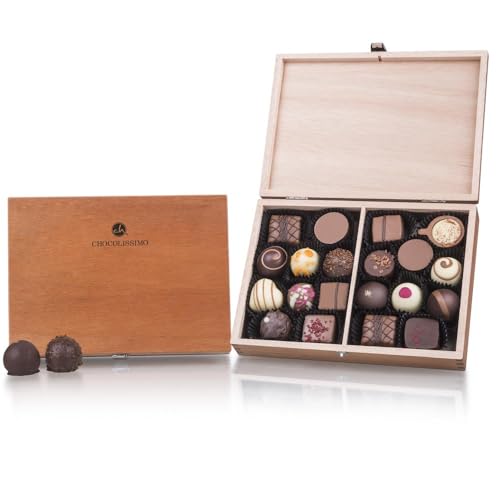 CHOCOLISSIMO ChocoClassic - 20 Luxus Pralinen | in einem Holzkästchen | Geschenke für erwachsene | besondere Schokolade | keine Konservierungsstoffe | aus erlesenen Zutaten | Geschenkidee Frau Mann