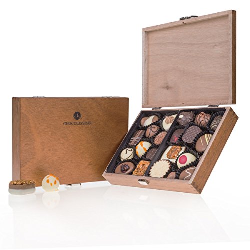 ChocoClassic - 20 Luxus Pralinen | in einem Holzkästchen | Geschenke für erwachsene | besondere Schokolade | keine Konservierungsstoffe | aus erlesenen Zutaten | Geschenkidee Frau Mann