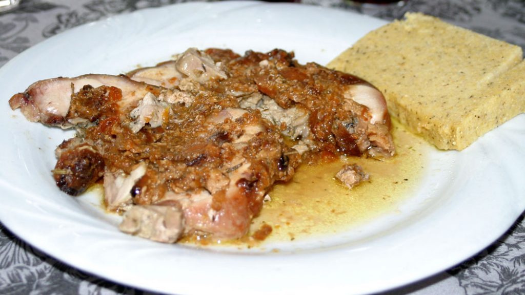 Coniglio mit Polenta - Kaninchenbraten - goodstuff AlpeAdria - © Gustav Schatzmayr