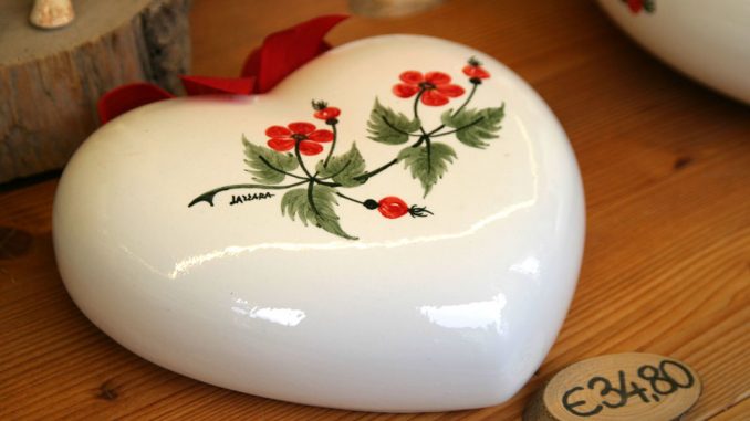 Ceramiche Lazzara - ein Herz - goodstuff AlpeAdria