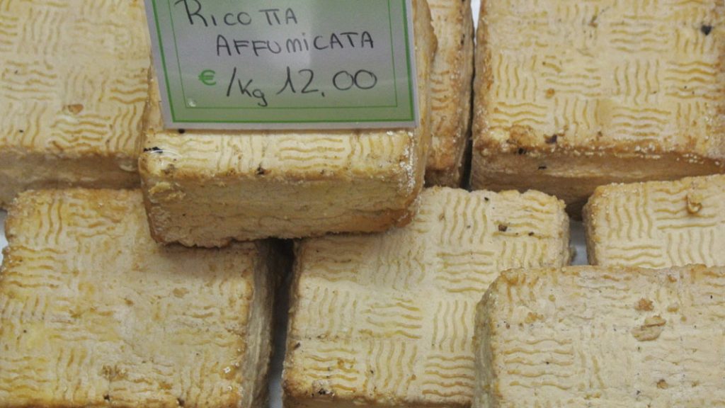 Ricotta affumicata - goodstuff AlpeAdria