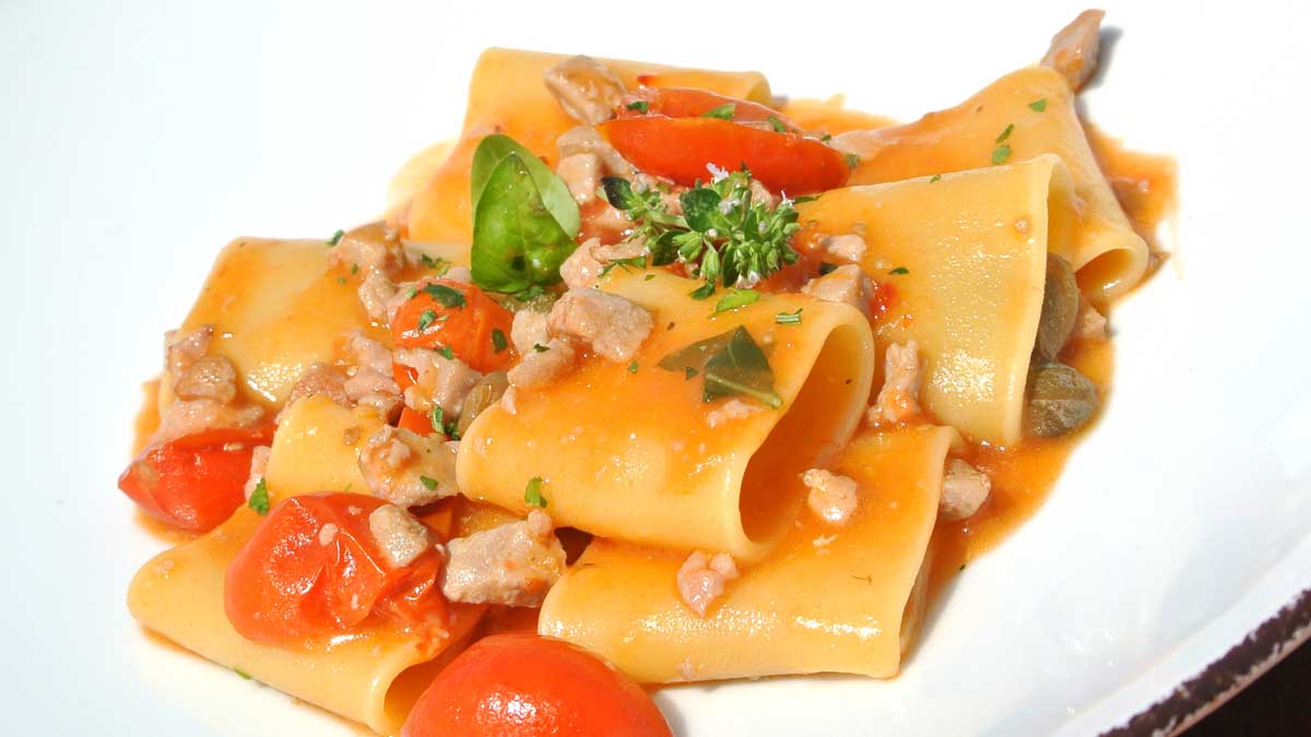 Paccheri con Tonno fresco - goodstuff AlpeAdria