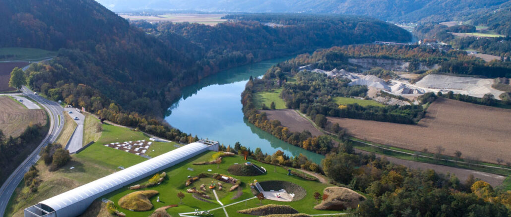 Museumsanlage mit Drau © Museum Liaunig