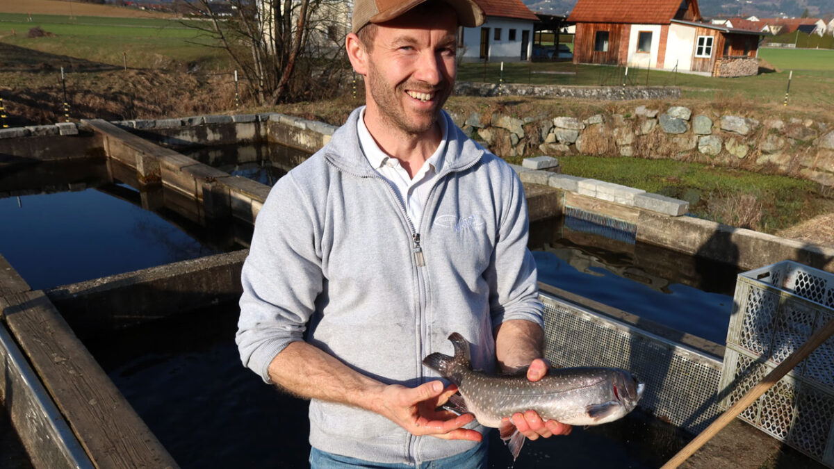 Gerhard Marzi mit Saibling - goodstuff AlpeAdria