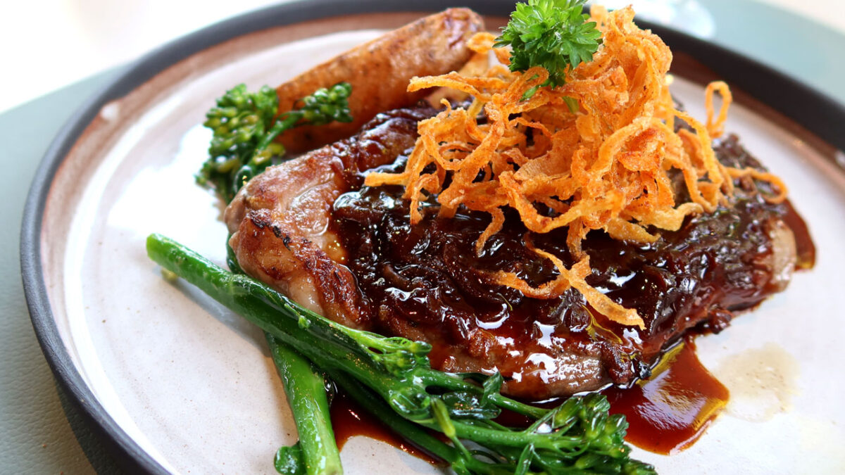 Im Garten - Zwiebelrostbraten - goodstuff AlpeAdria